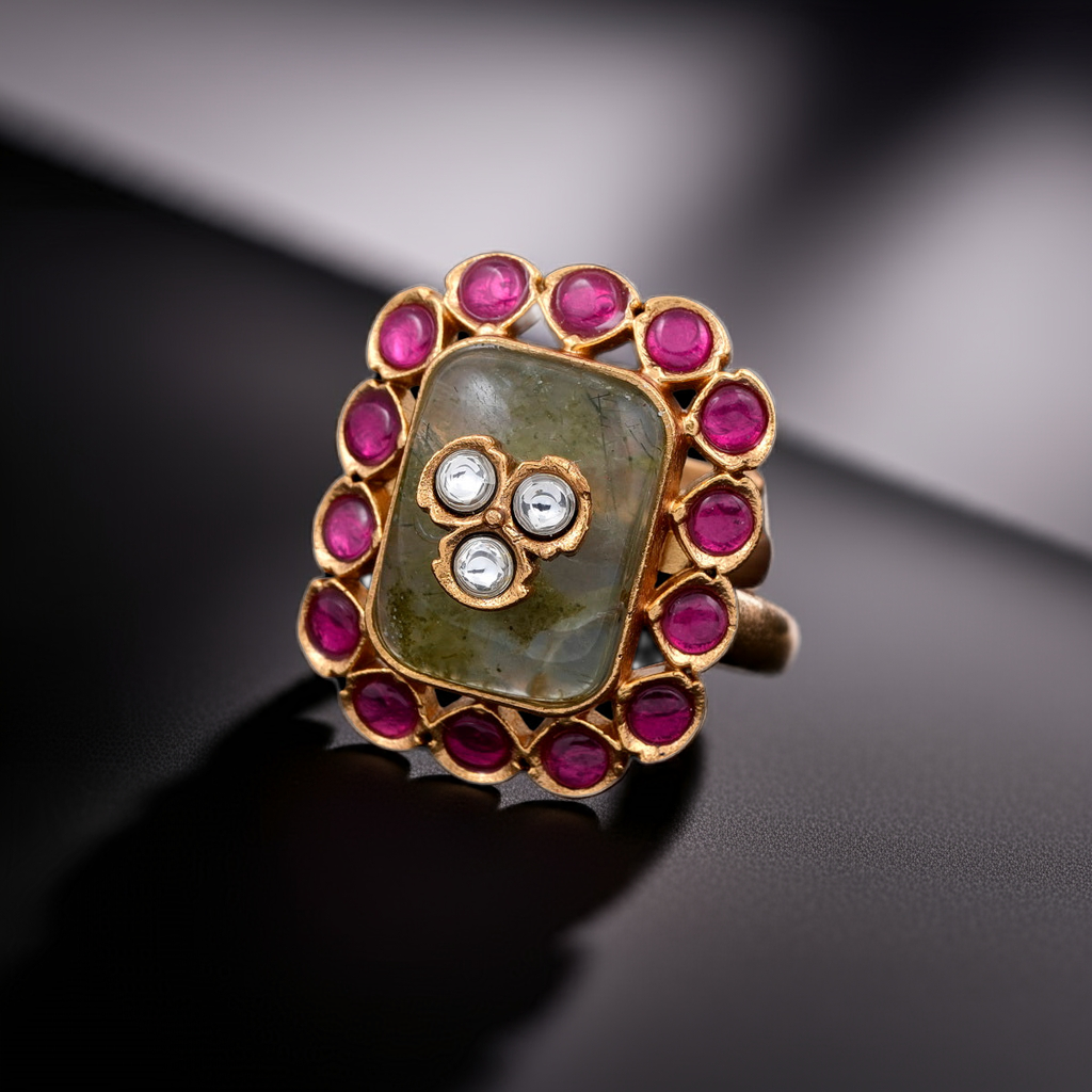 front view of kundan ring