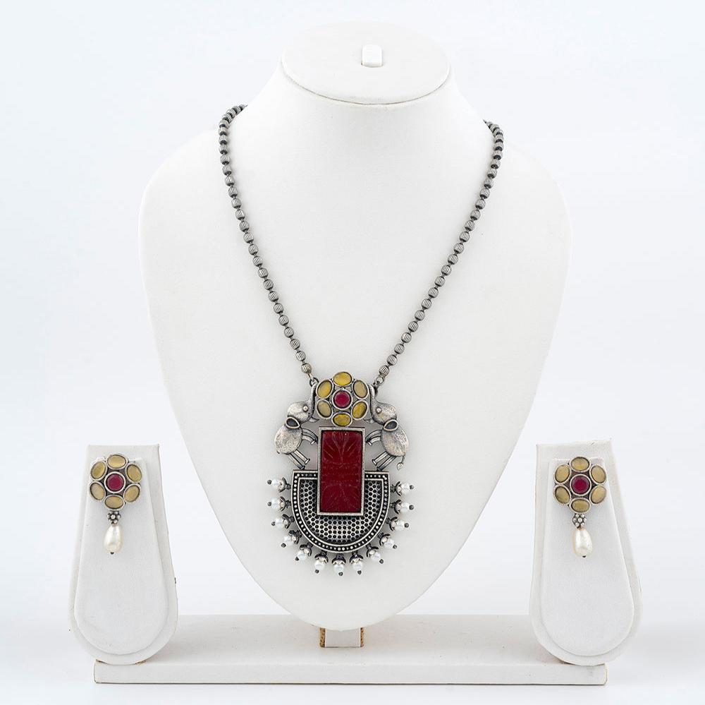 Mystical Beauty Necklace