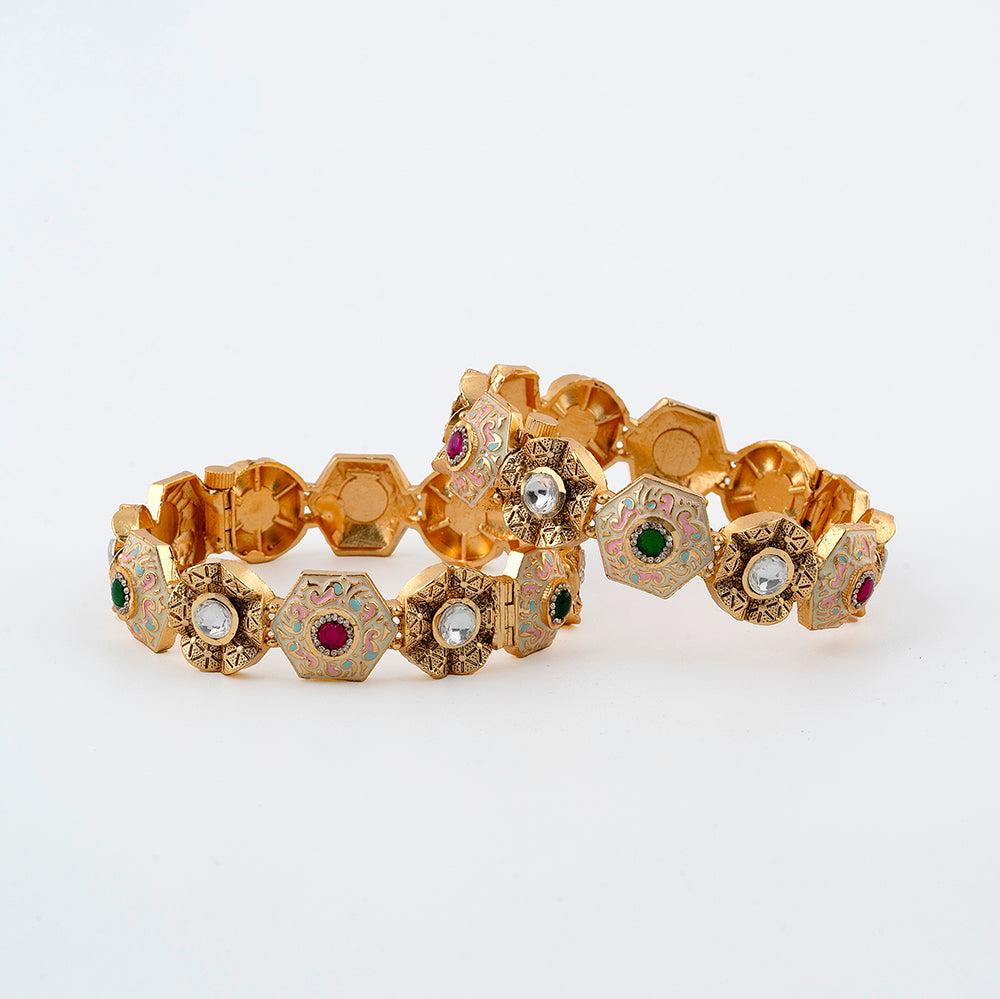 Royalty in Every Curve - Kada