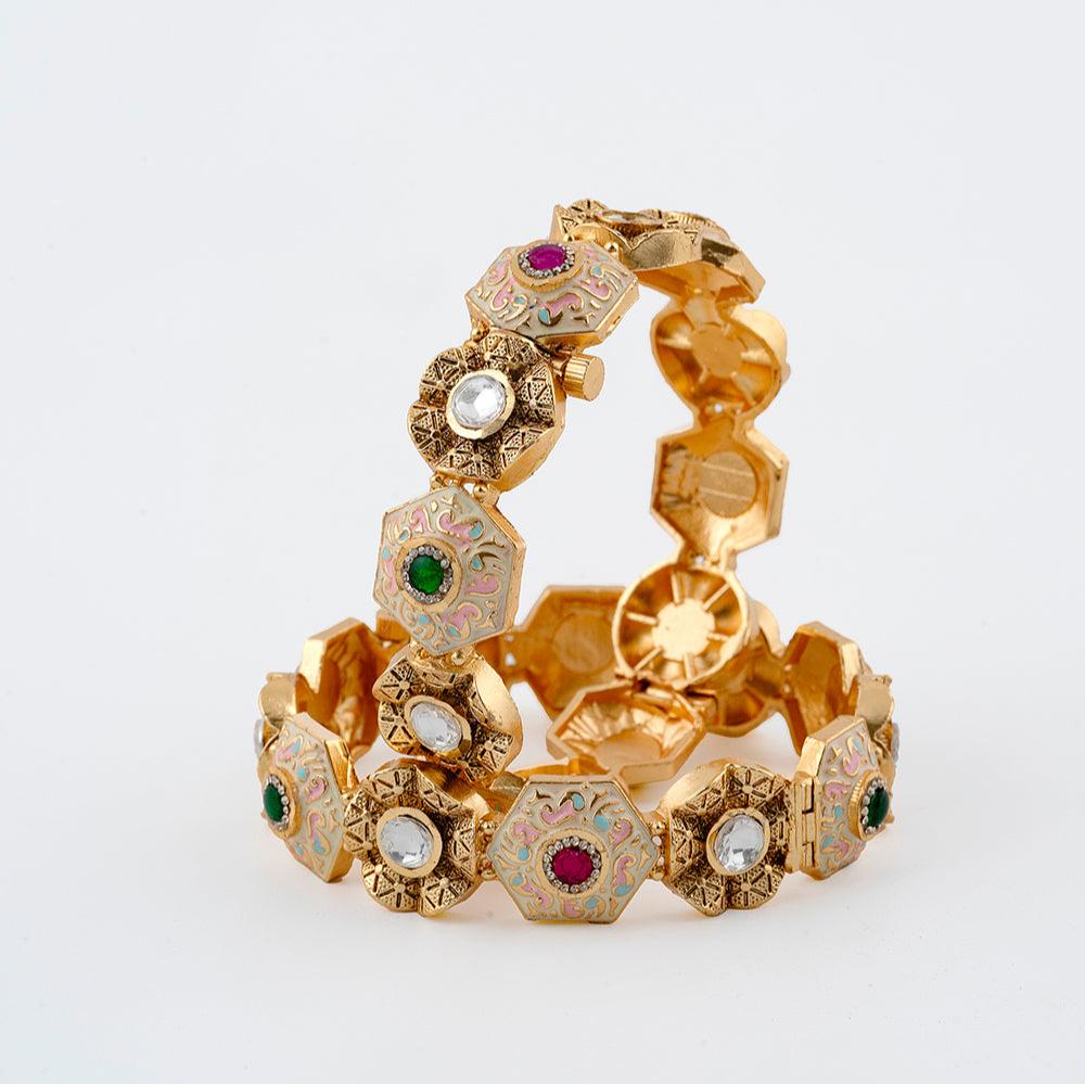 Royalty in Every Curve - Kada