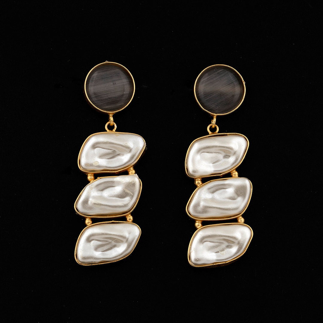 White Pearl stone Earring