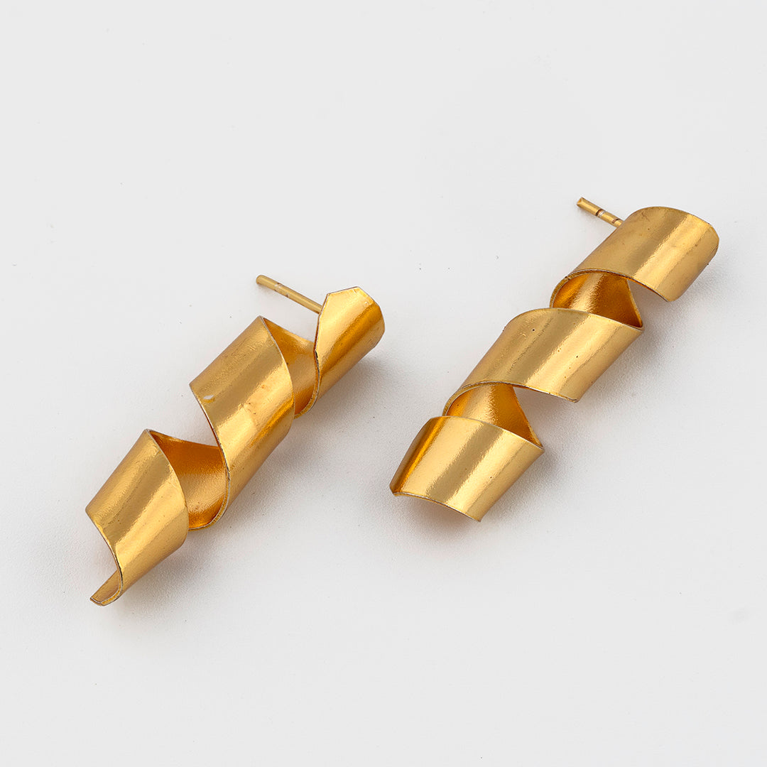 Golden Twister Earring