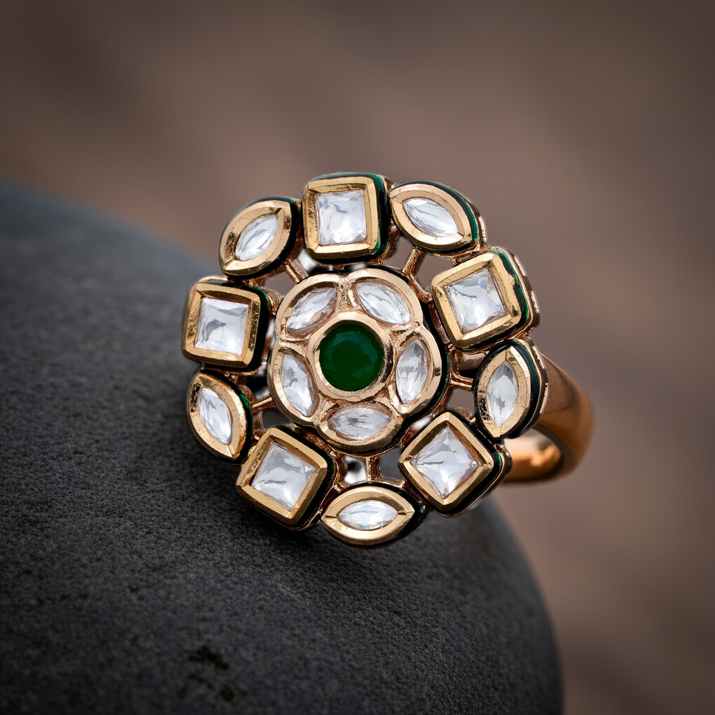 Round Emerald with Polki dia ring