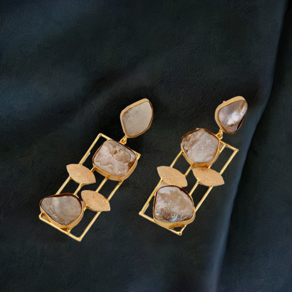 Stone Leaf Dangler Earring