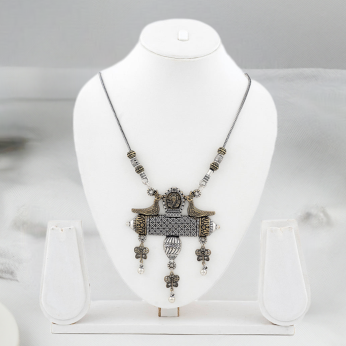 Bold Statements Pendant