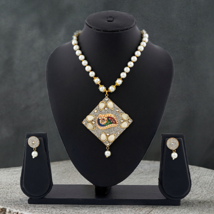 Funky Necklace