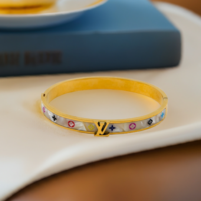 Stylist Braclet