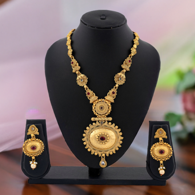 Crafted traditional Necklace
