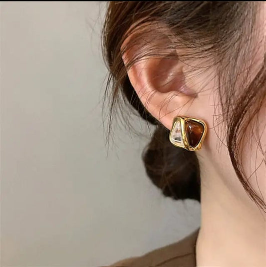 Square Share double crystal stud earring