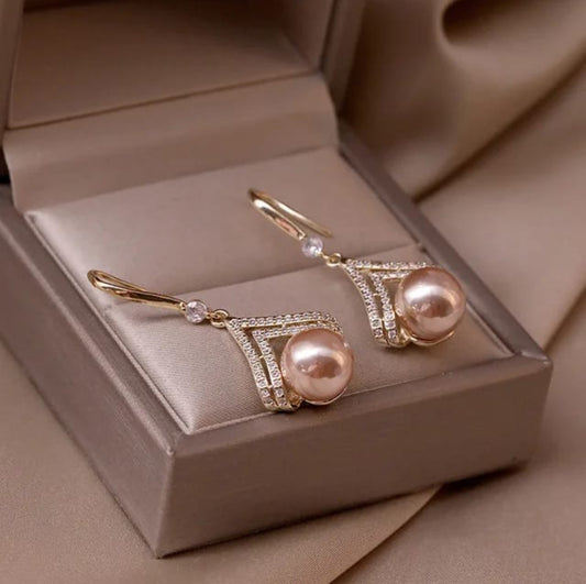 Pearl Diamond Dangler