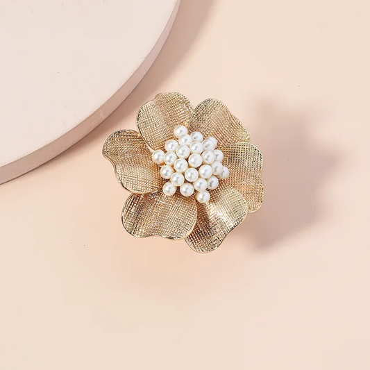 Golden Pearl Floral Ring
