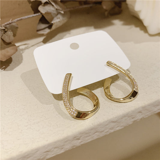Diamond Twisted Stud Earrings