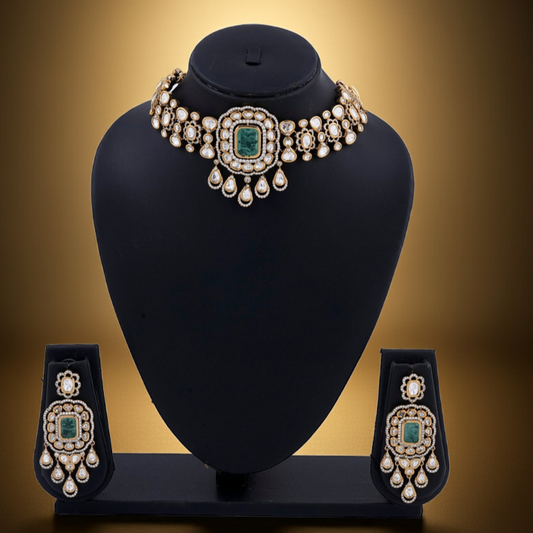 Emerald Dia Choker necklace
