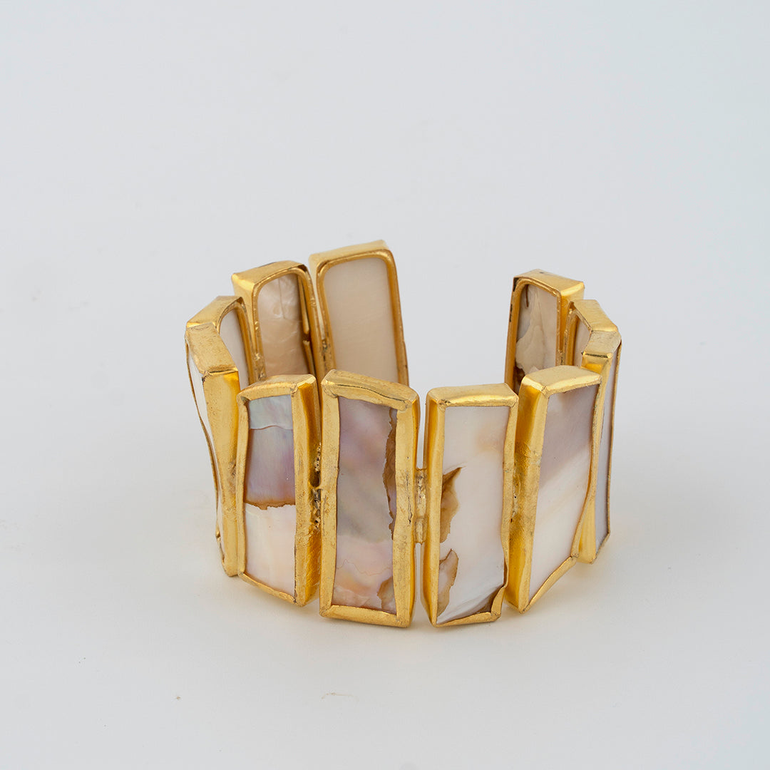 white pearl stone bracelet