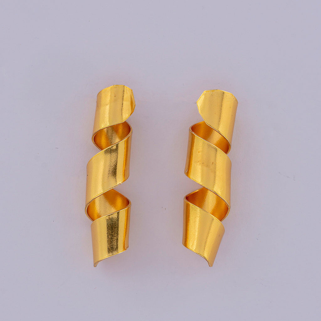 Golden Twister Earring