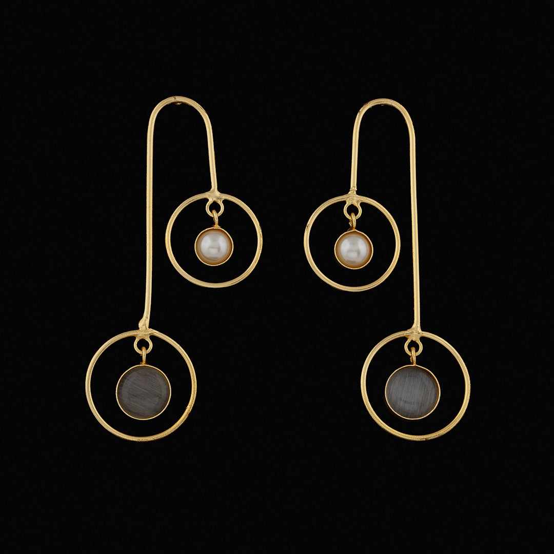 Pearl Grey Circle Earring