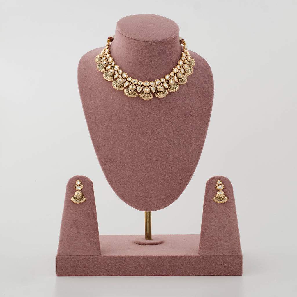 Aarini Engraved Diamond Row Necklace Set front view