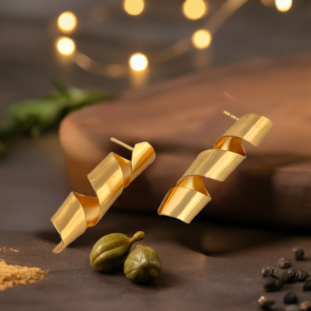 Golden Twister Earring
