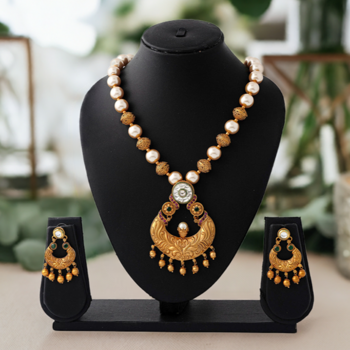 Charming Necklace