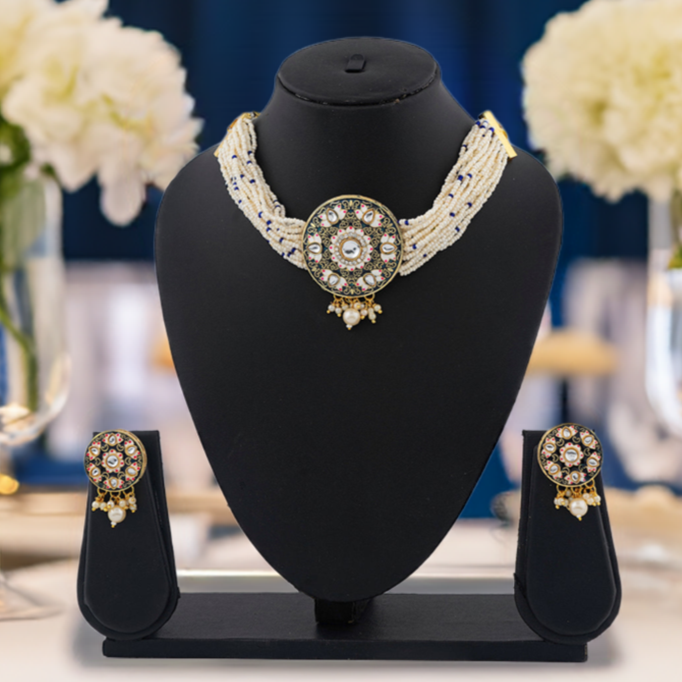 Elegant Choker Necklace