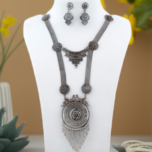 Classic Oxidized Necklace