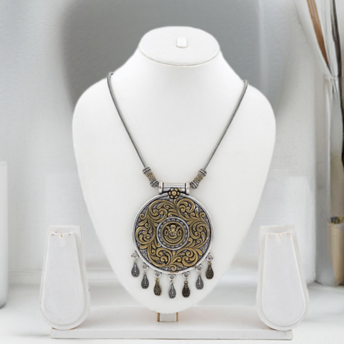 Artful Simplicity Pendant