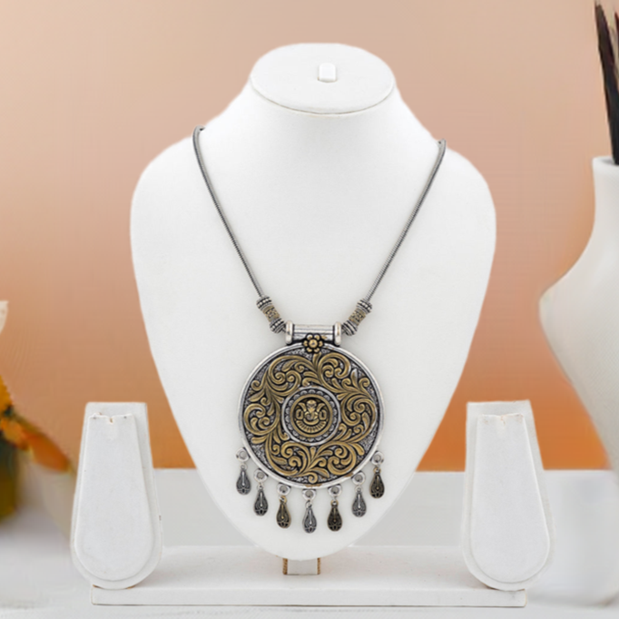 Artful Simplicity Pendant