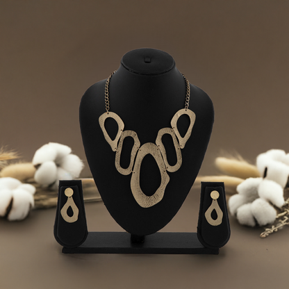 Golden Oval Necklace