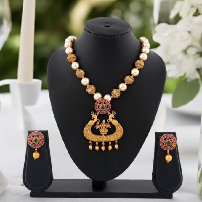 Pearl Gold Fusion necklace