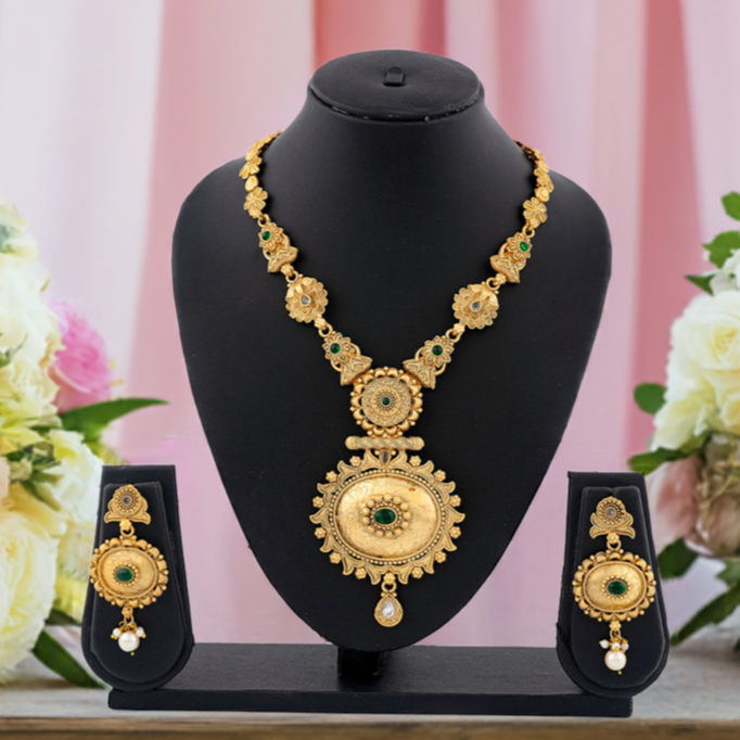 Rich Heritage Necklace