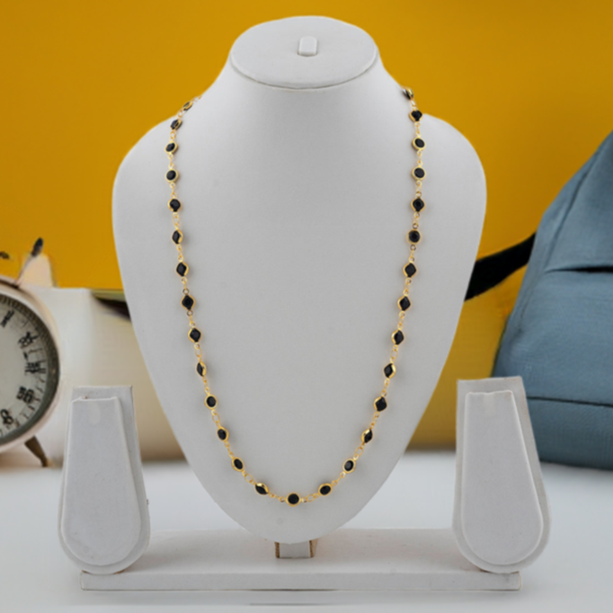 Everyday Minimalistic Chain Pendant