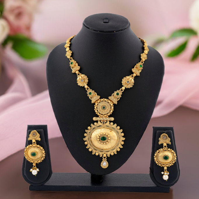 Rich Heritage Necklace