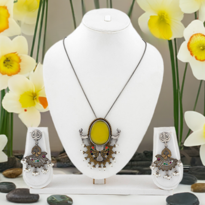 Mystical Beauty Necklace