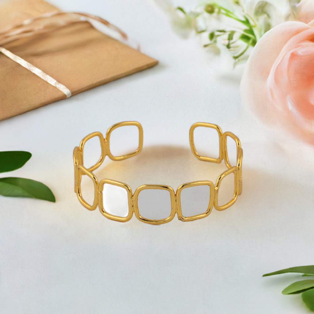 Golden bracelet band