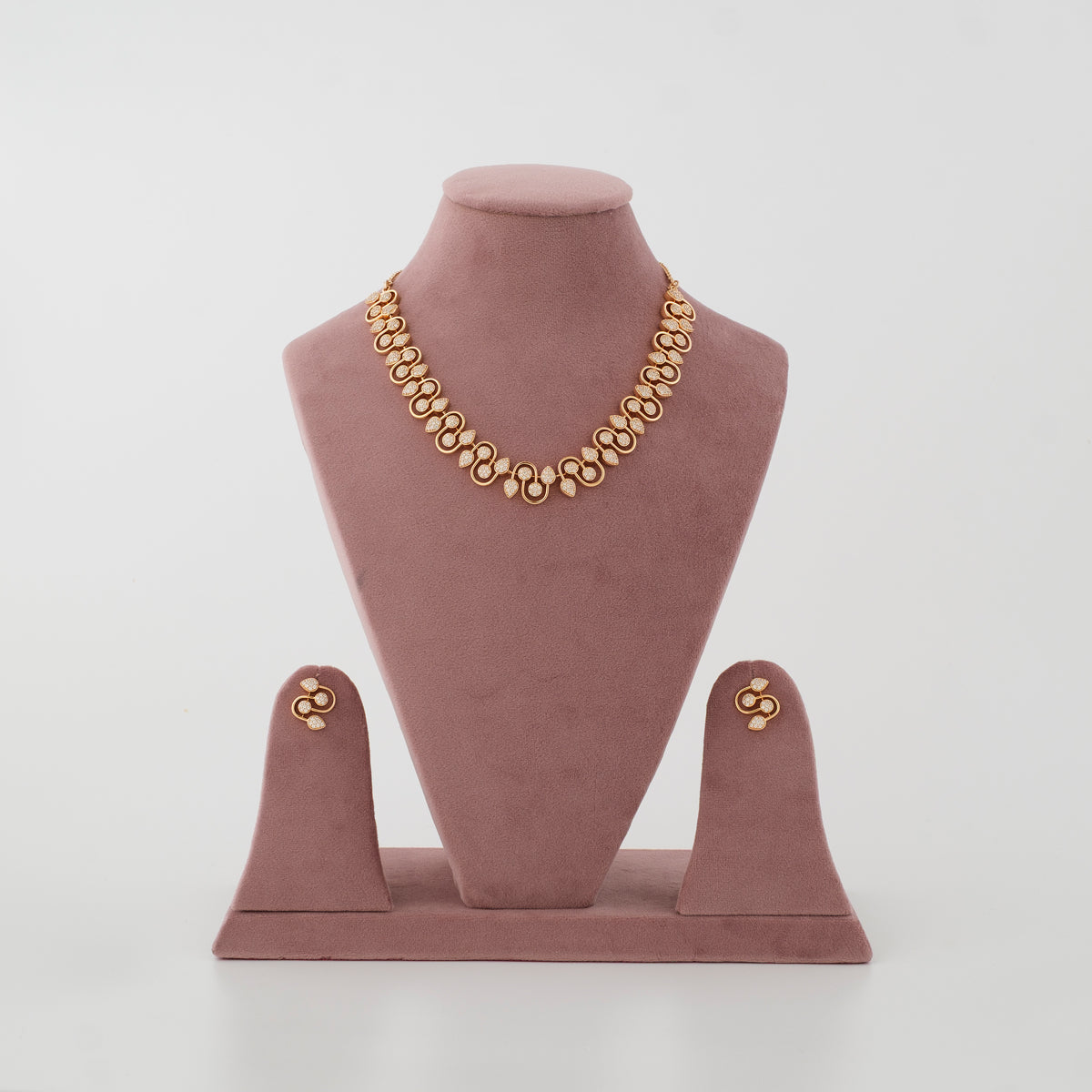 Kiara Gold Swirl Diamond Necklace Set front view